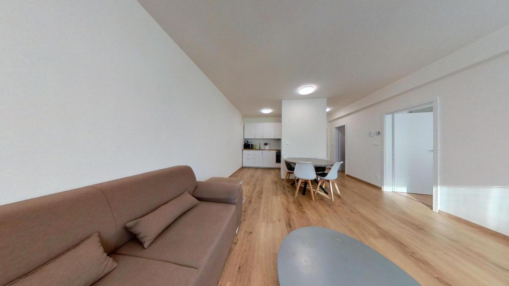 Air-Conditioned 2 Room Apartment, Balcony, New Building, 201 Rovinka Extérieur photo